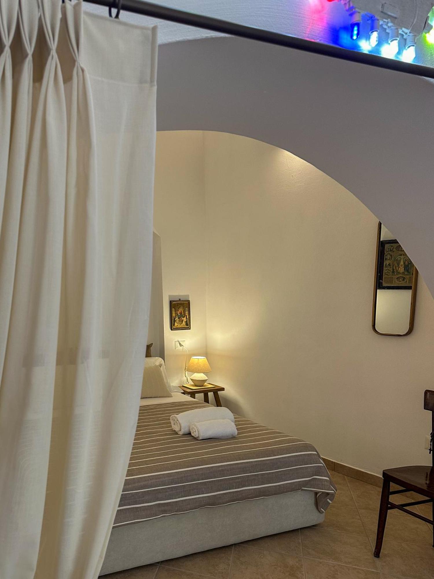 Dimora Santa Domenica Bed and Breakfast Scorrano  Buitenkant foto